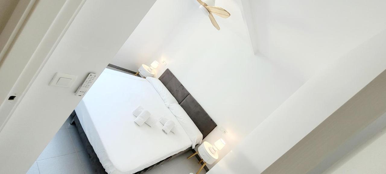 Precioso Apartamento Reformado En 1Ra Linea De Mar Sin Vistas Calella De Palafrugell Exterior foto